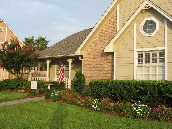 Yard of the Month for June 2009 - 1506 Oak Hollow