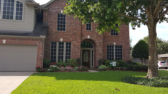 WTHOA Yard of the Month for April 2016
